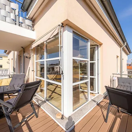 Seemoewe - Moderne Mit Balkon Daire